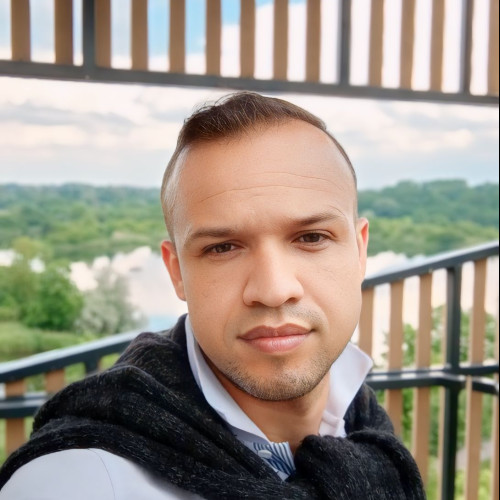 Daniel  V. profile photo