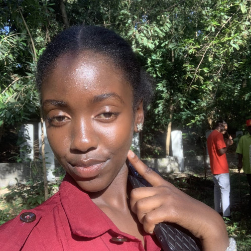 lovian f. profile photo