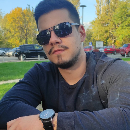 Nikola H. profile photo