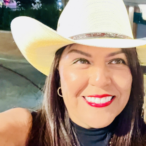 Yadira F. profile photo
