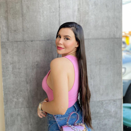 María R. profile photo