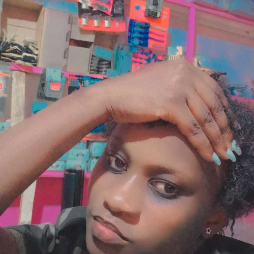 leah n. profile photo