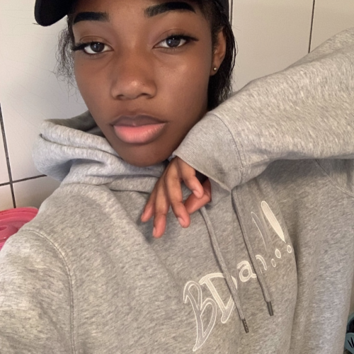 EMMANUELLA  A. profile photo