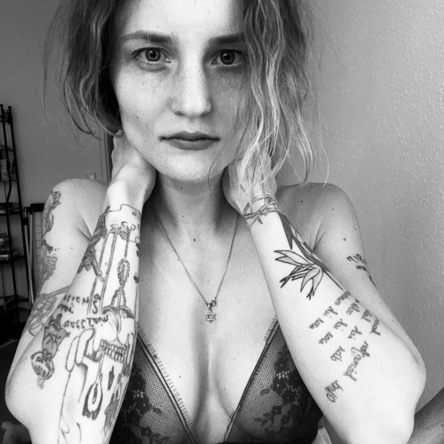 Leah R.