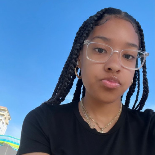 lyn j. profile photo