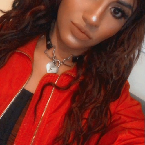 Luna R. profile photo