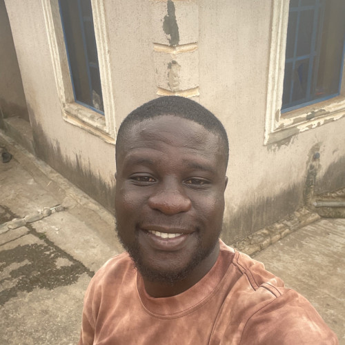 Tobi S. profile photo