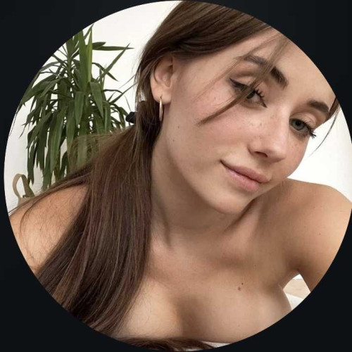 Ashley L. profile photo