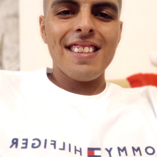 Luis Alejandro  L.