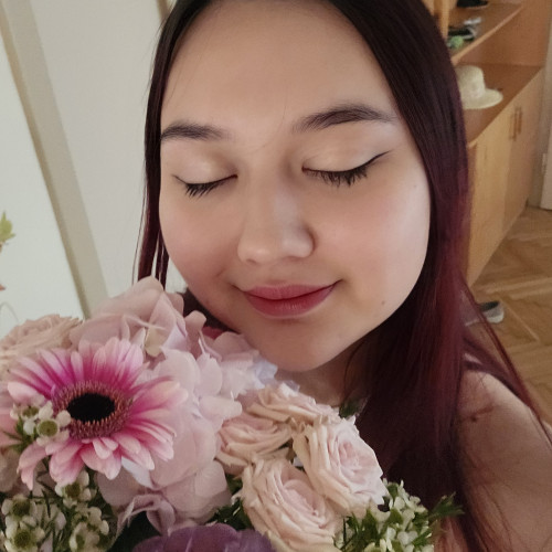 Liz K. profile photo