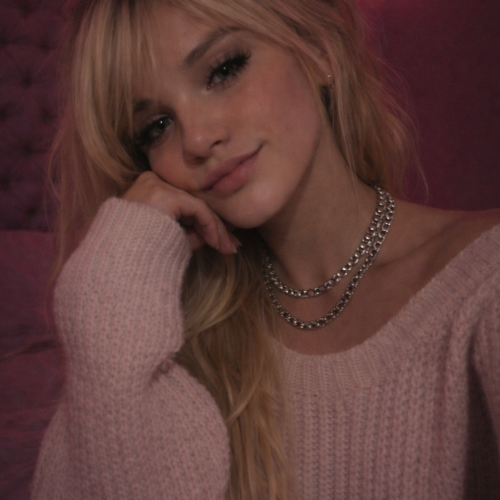 Melanie  L. profile photo