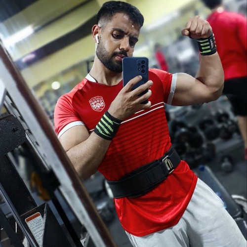 Yassine Z.