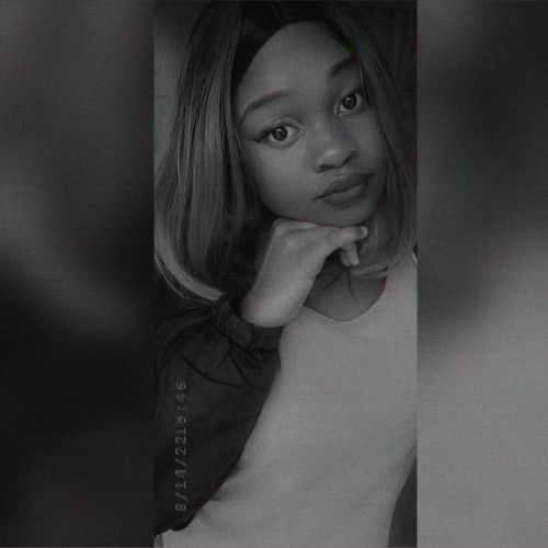 Allia T. profile photo