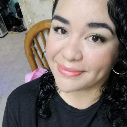 Romina  V.