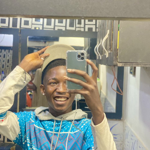 Ezaka O. profile photo