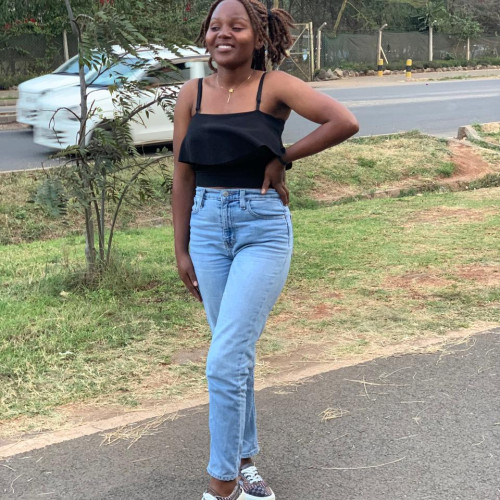 Yvonne M. profile photo