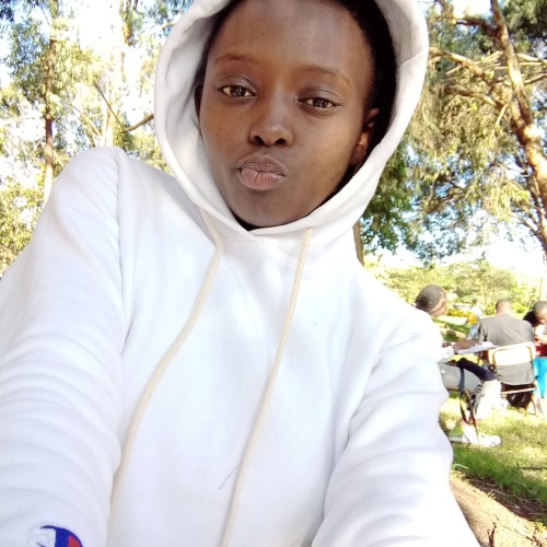 carolyne ngoiri m.