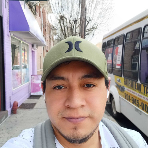 Renatteins R. profile photo