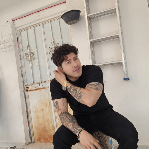 ROBERTO C. profile photo