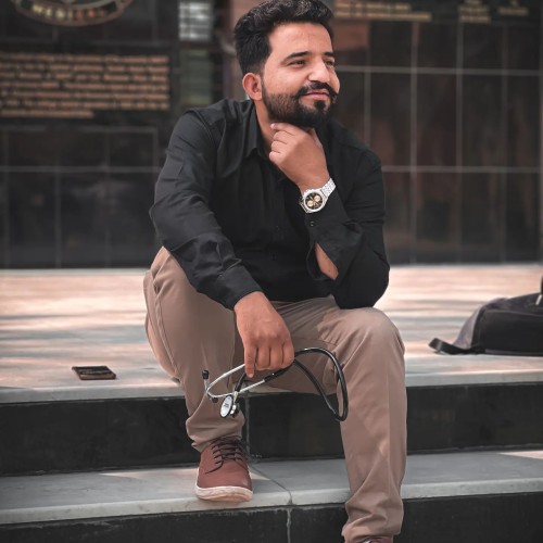 Hamid  M.