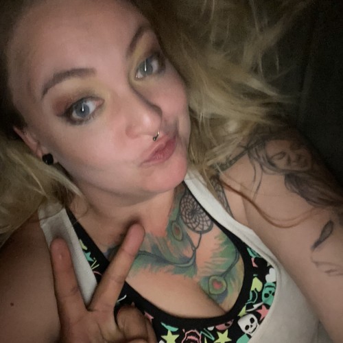 Kelly  L.