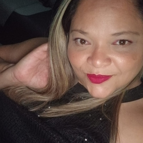 Rosalyn  F. profile photo