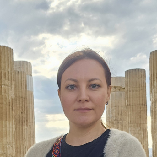 Julia L. profile photo