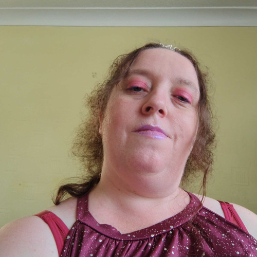 mary l. profile photo