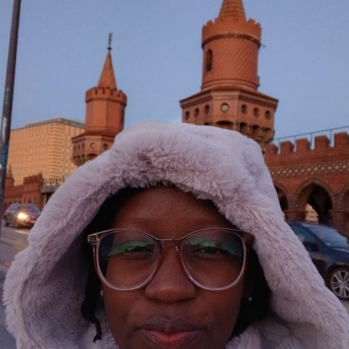 Yvonne C. profile photo