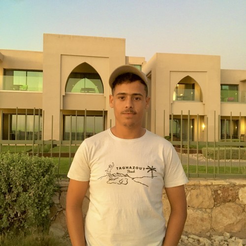 Younes I. profile photo