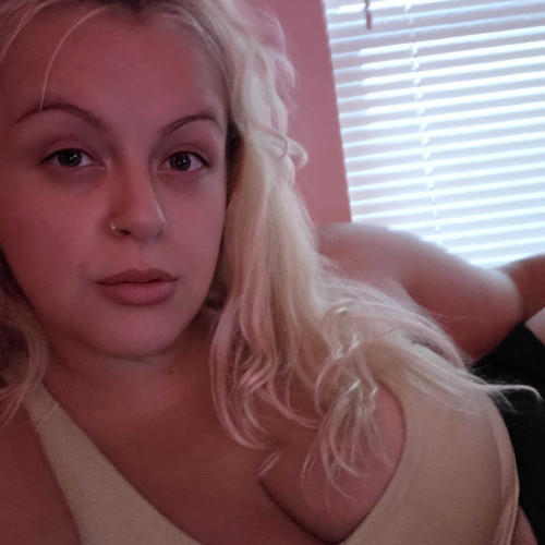 maemae k. profile photo
