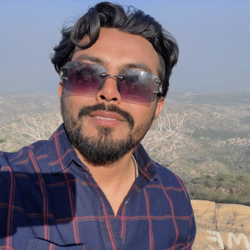 RIKI M. profile photo