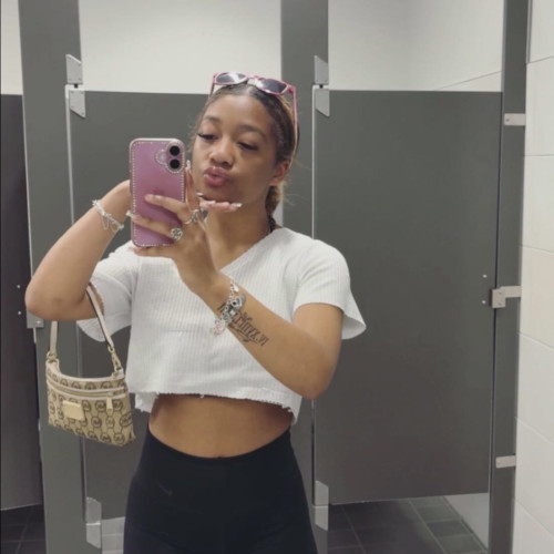 Kay L. profile photo