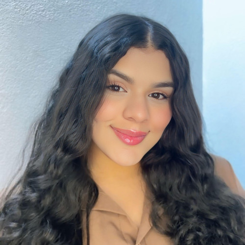 Ángela  R. profile photo