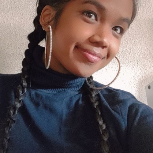 Adrianie R. profile photo