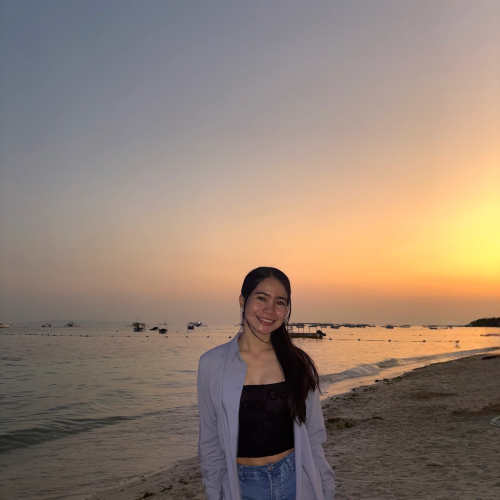 Lore L. profile photo