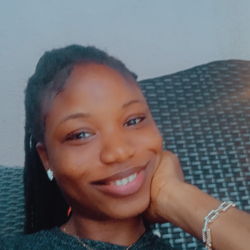 Daisy  R. profile photo