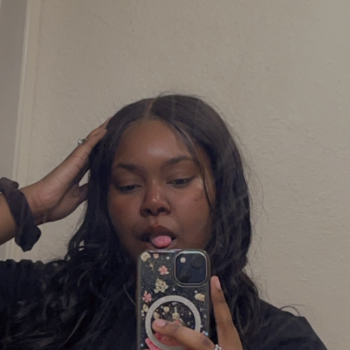 Miya W. profile photo