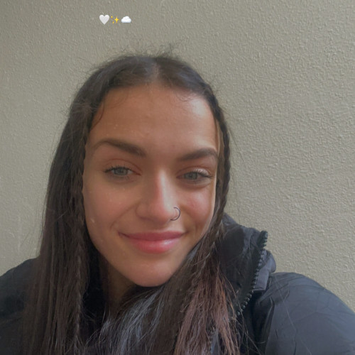 Corinna Mae D. profile photo
