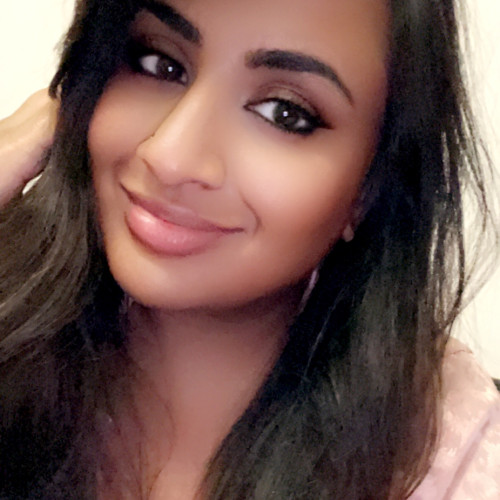 Mia D. profile photo