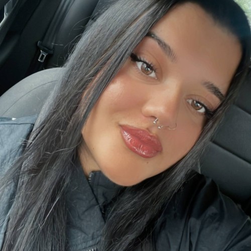 Mariana F.