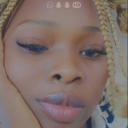 Queen R. profile photo