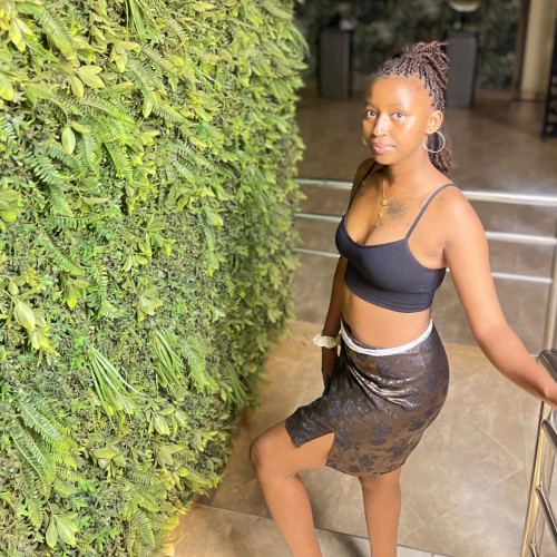 Dara J. profile photo