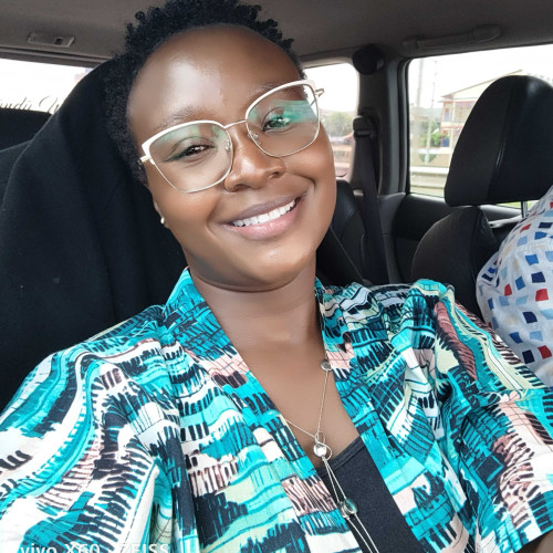 mary w. profile photo