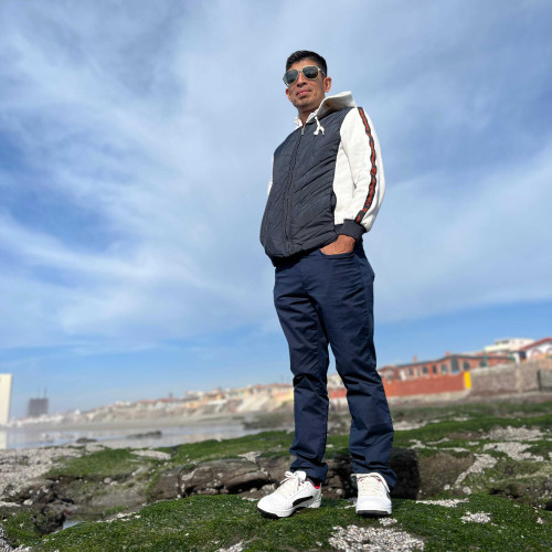 Vicente S.