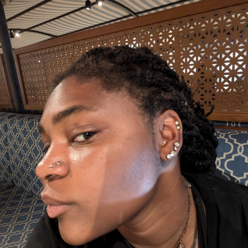Dhakiya O. profile photo