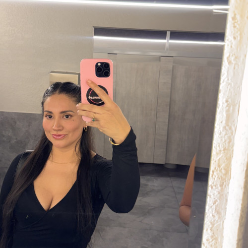 Kiki M. profile photo