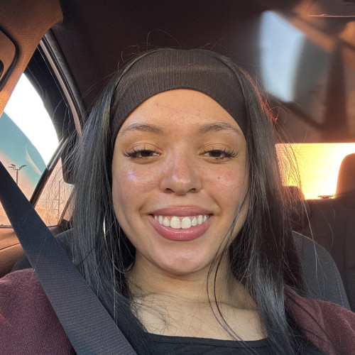 Lara L. profile photo
