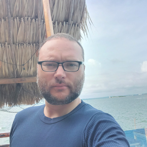 mauricio f. profile photo