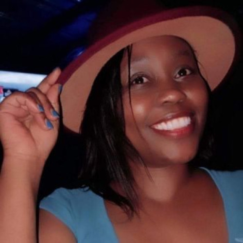 IVY S. profile photo